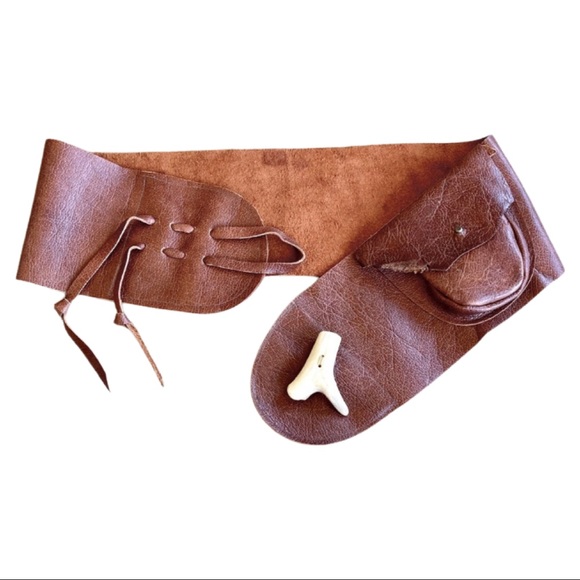 Hand Crafted Accessories - Wide Leather Belt with Pocket & Deer Antler Buckle